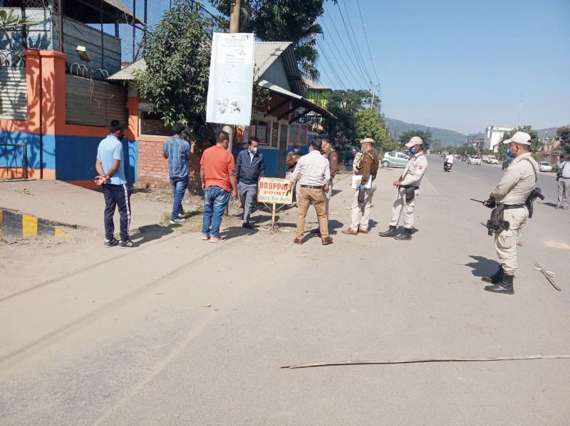 Police taking inspecting the blast site near RIMS gate on November 16. (NNN Photo)